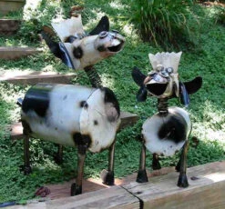 Recycled Metal Spotted Cows