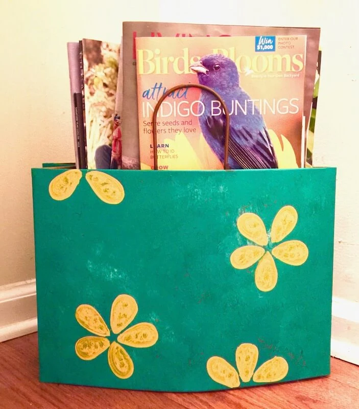 Large Metal Tote Wall Planter - Image 3