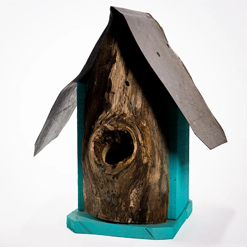 Natural Log Front Birdhouses - Image 7